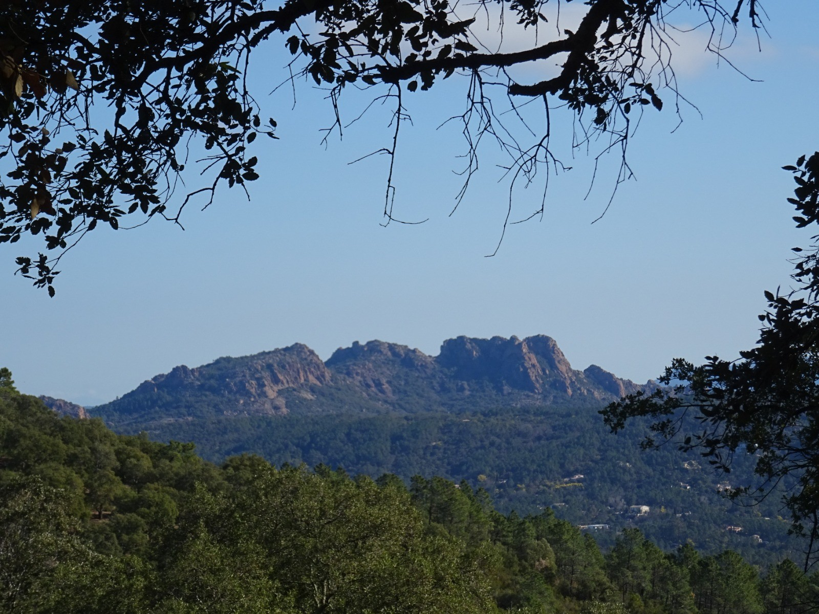 Vue sur le rocher de Roquebrune